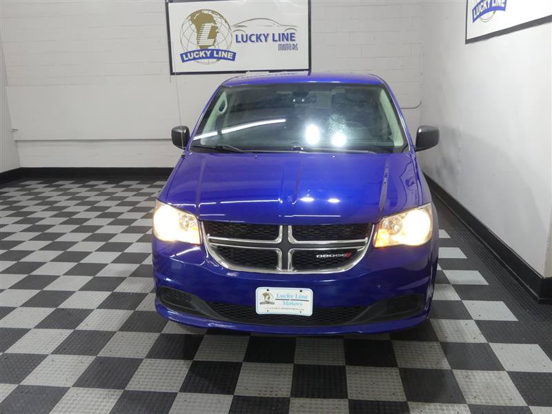 Used 2019 Dodge Grand Caravan SE w/ UConnect Hands-Free Group FWD image 3