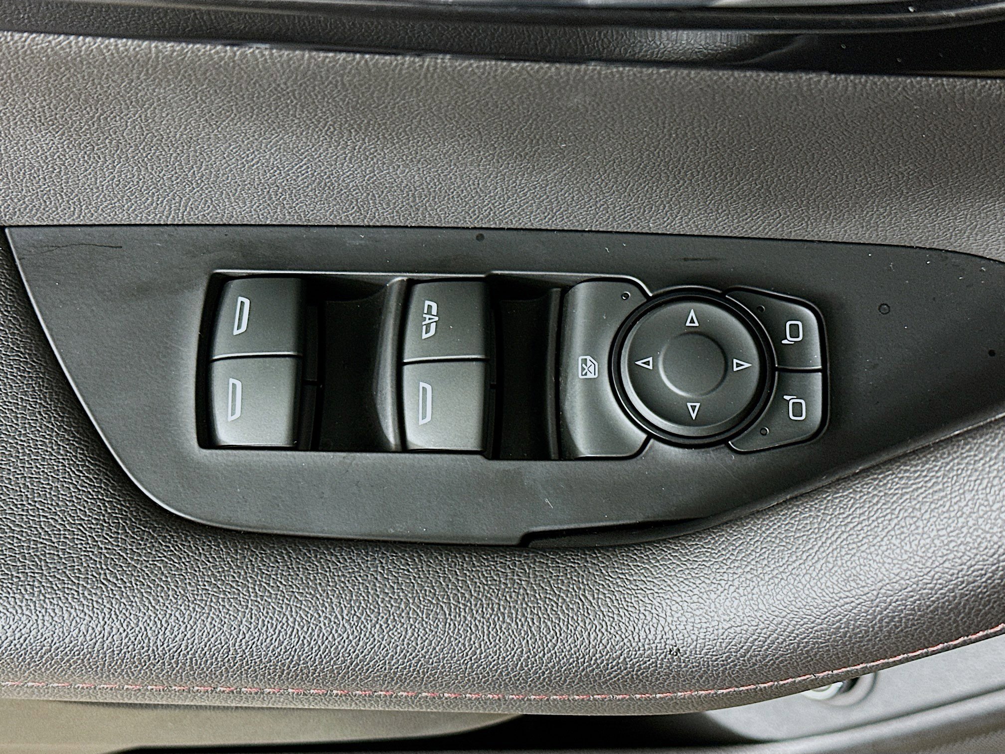 Used 2022 Chevrolet Blazer RS image 15