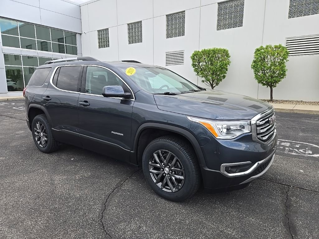 Used 2019 GMC Acadia SLT w/ LPO, Floor Liner Package FWD image 4