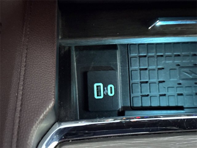 Used 2024 Ford Expedition Limited image 40