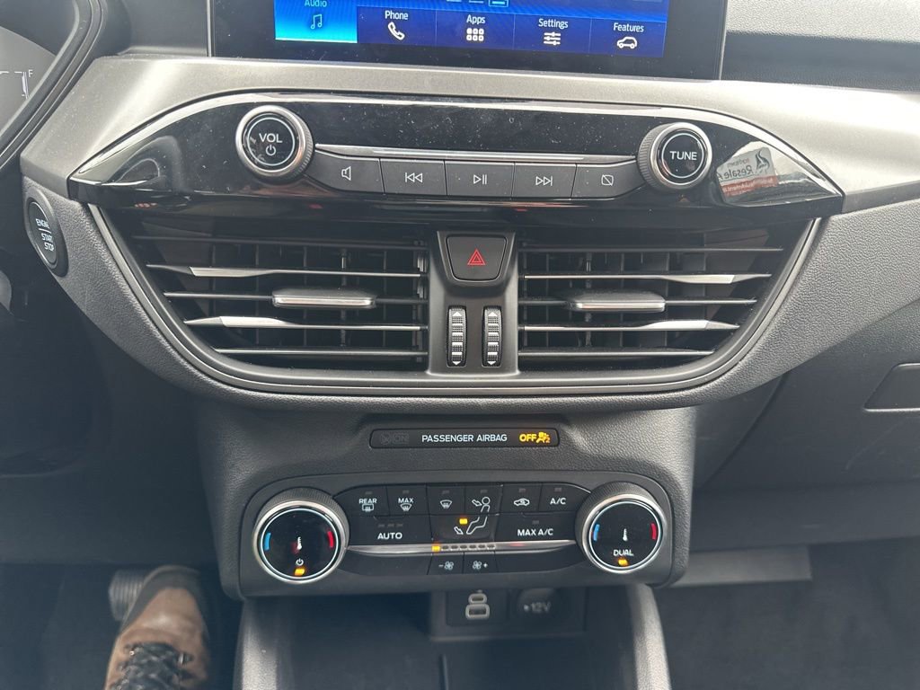 Used 2025 Ford Escape Active image 23