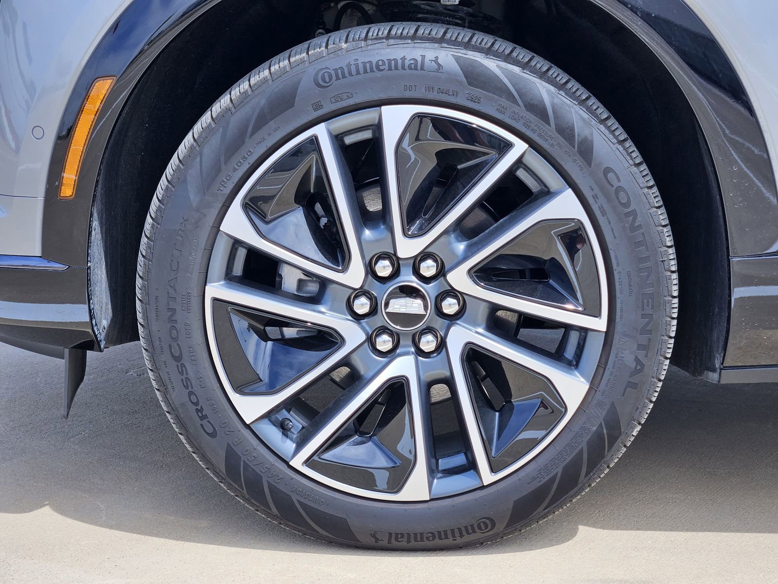 New 2026 Cadillac Optiq Sport 1 image 12