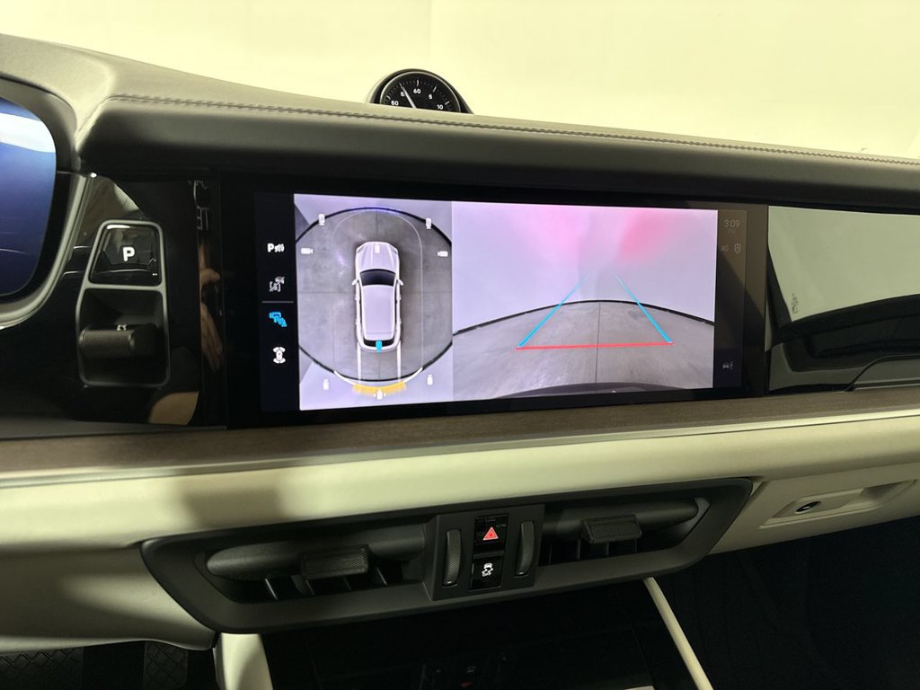 New 2026 Porsche Cayenne E-Hybrid AWD/4WD image 30