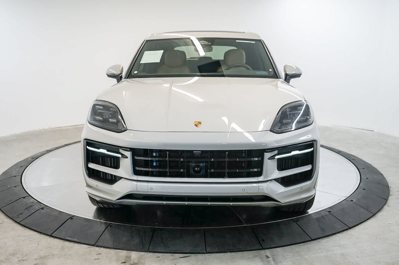 New 2026 Porsche Cayenne AWD/4WD image 6