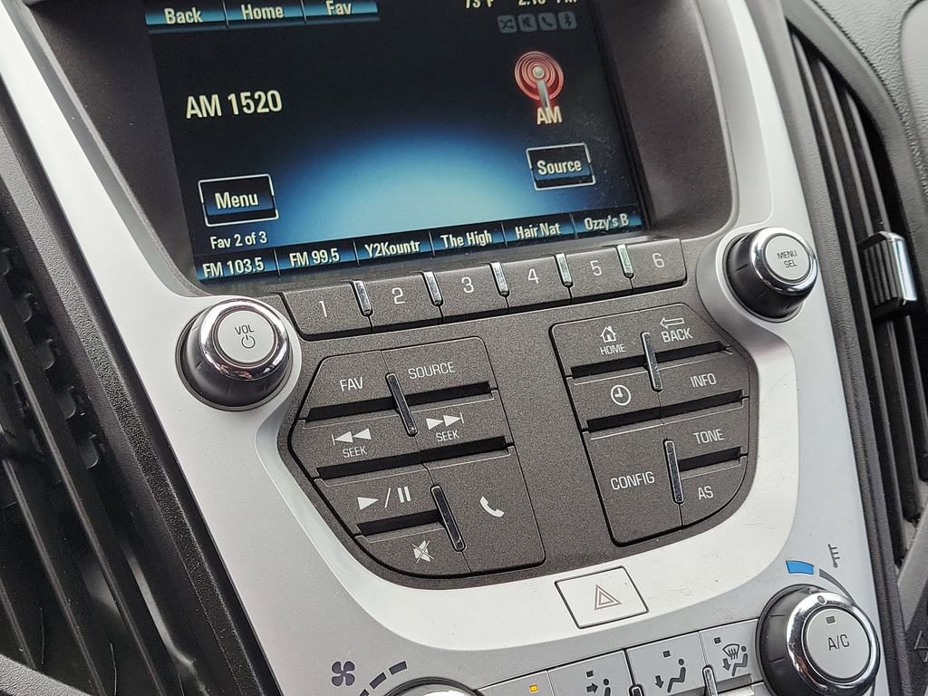 Used 2017 Chevrolet Equinox LS image 23