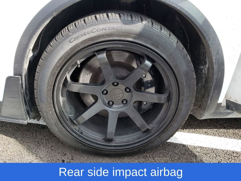 Used 2022 Tesla Model X image 29