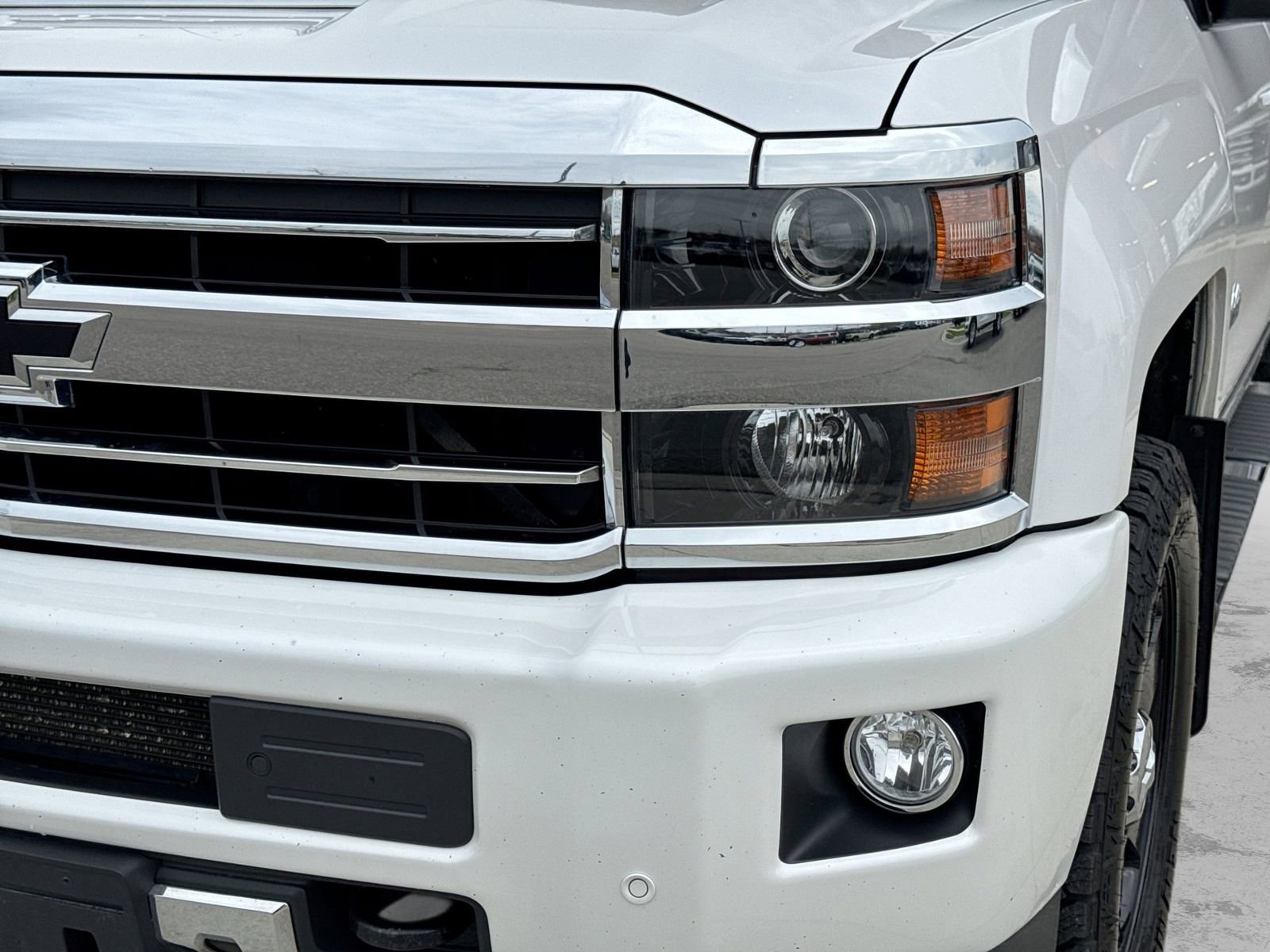 Used 2019 Chevrolet Silverado 2500 High Country image 9