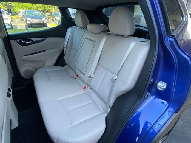 Used 2019 Nissan Rogue Sport SL w/ Premium Package image 26