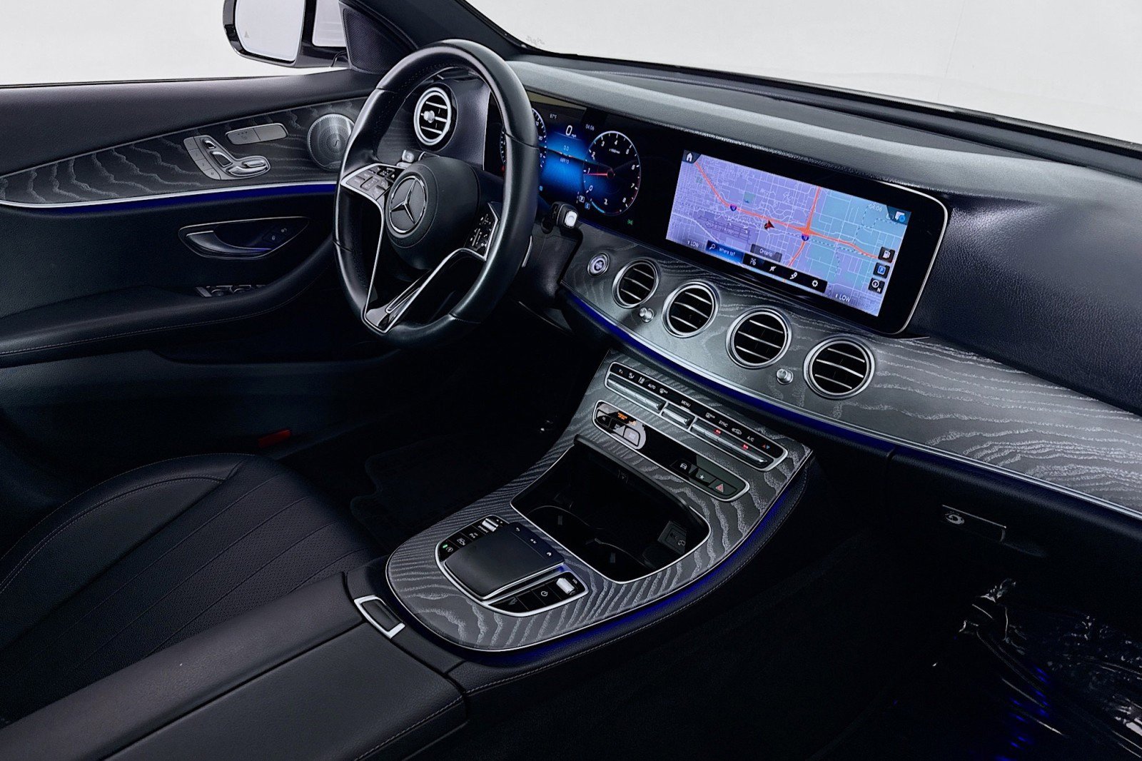 Used 2021 Mercedes-Benz E 350 Sedan image 16