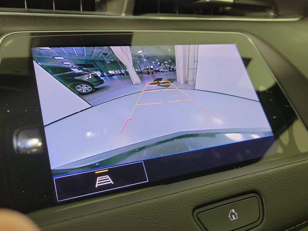 Used 2021 Cadillac XT4 Premium Luxury w/ Driver Awareness Package FWD image 28