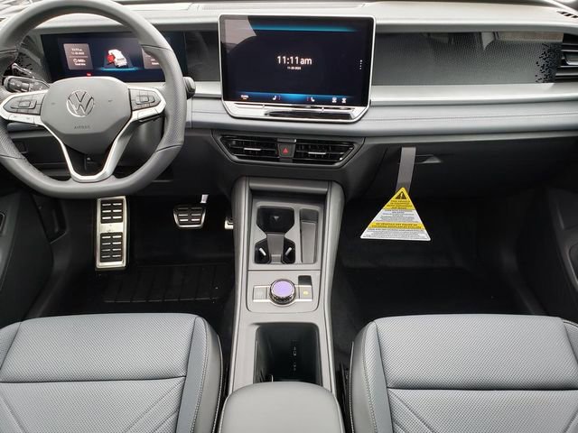 New 2026 Volkswagen Tiguan SE R-Line image 9