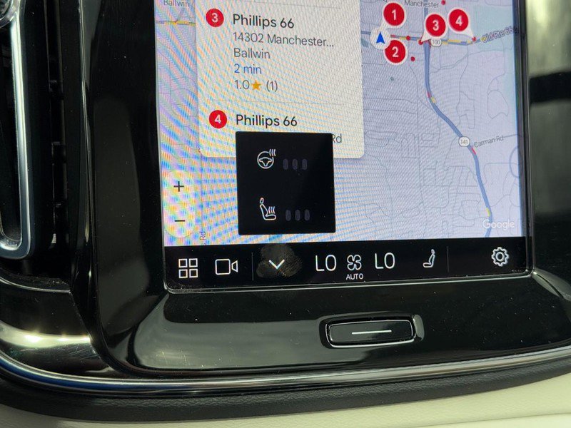 Certified 2023 Volvo XC40 B5 Plus w/ Driver Assist Package image 22