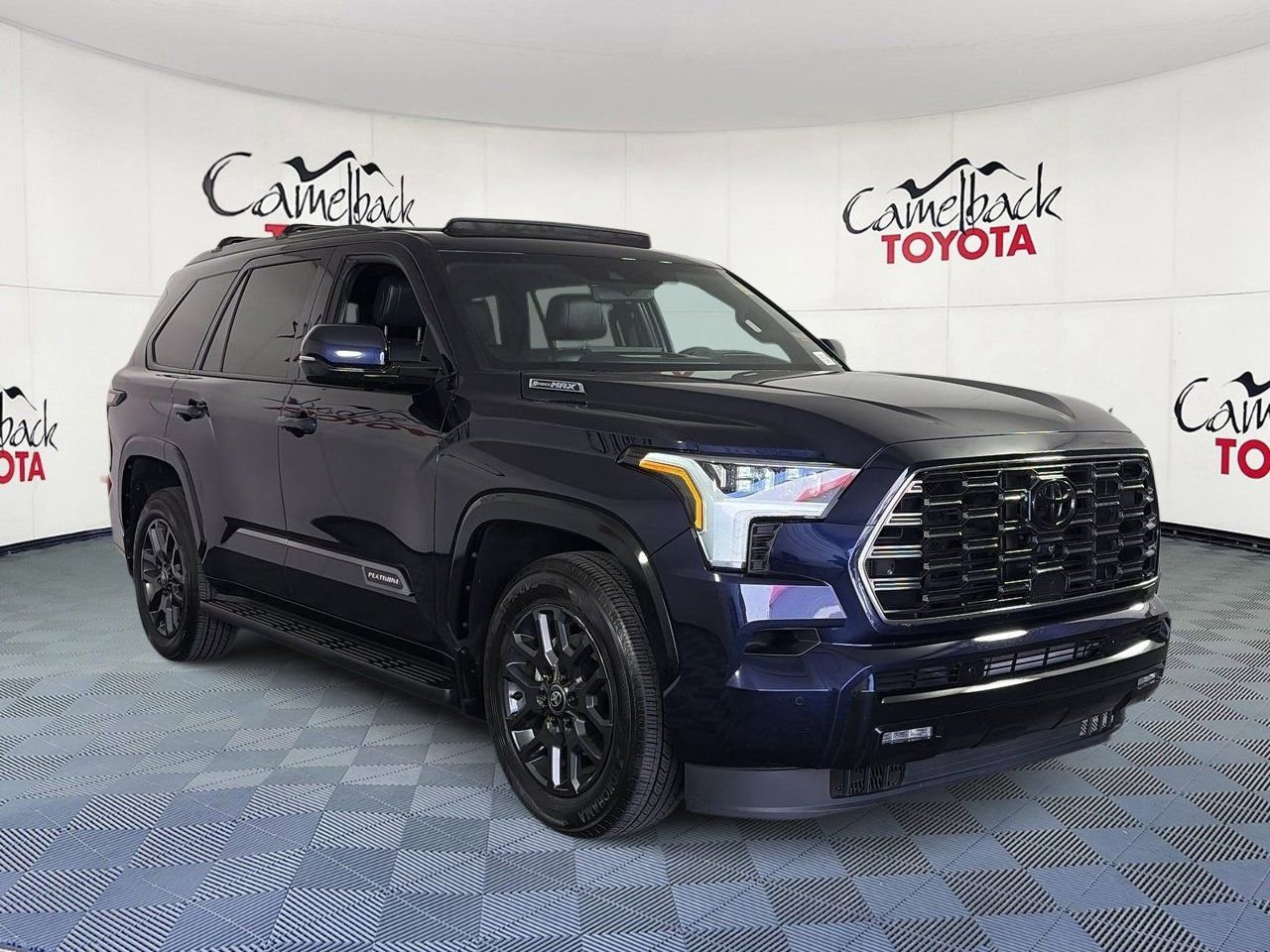 Used 2026 Toyota Sequoia Platinum AWD/4WD image 3