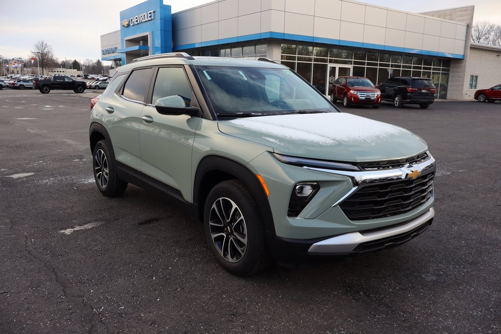 New 2026 Chevrolet TrailBlazer LT w/ Driver Confidence Package image 2