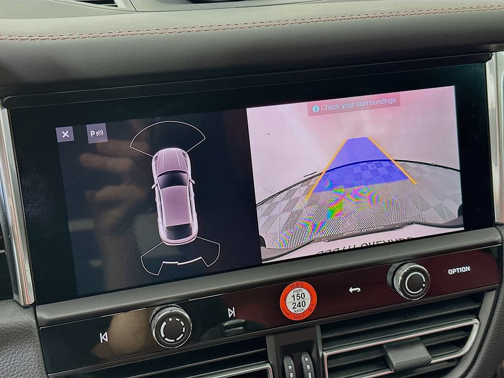 New 2026 Porsche Macan AWD/4WD image 17