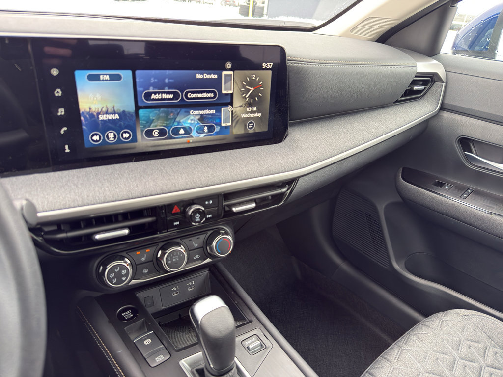 Certified 2025 Nissan Kicks SV w/ SV Premium Package image 19