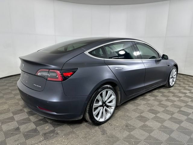 Used 2018 Tesla Model 3 Long Range image 3