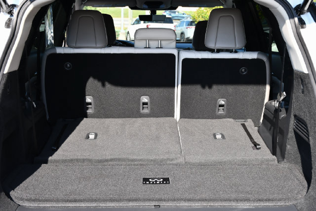 Certified 2026 INFINITI QX60 Pure w/ Cargo Package FWD image 24