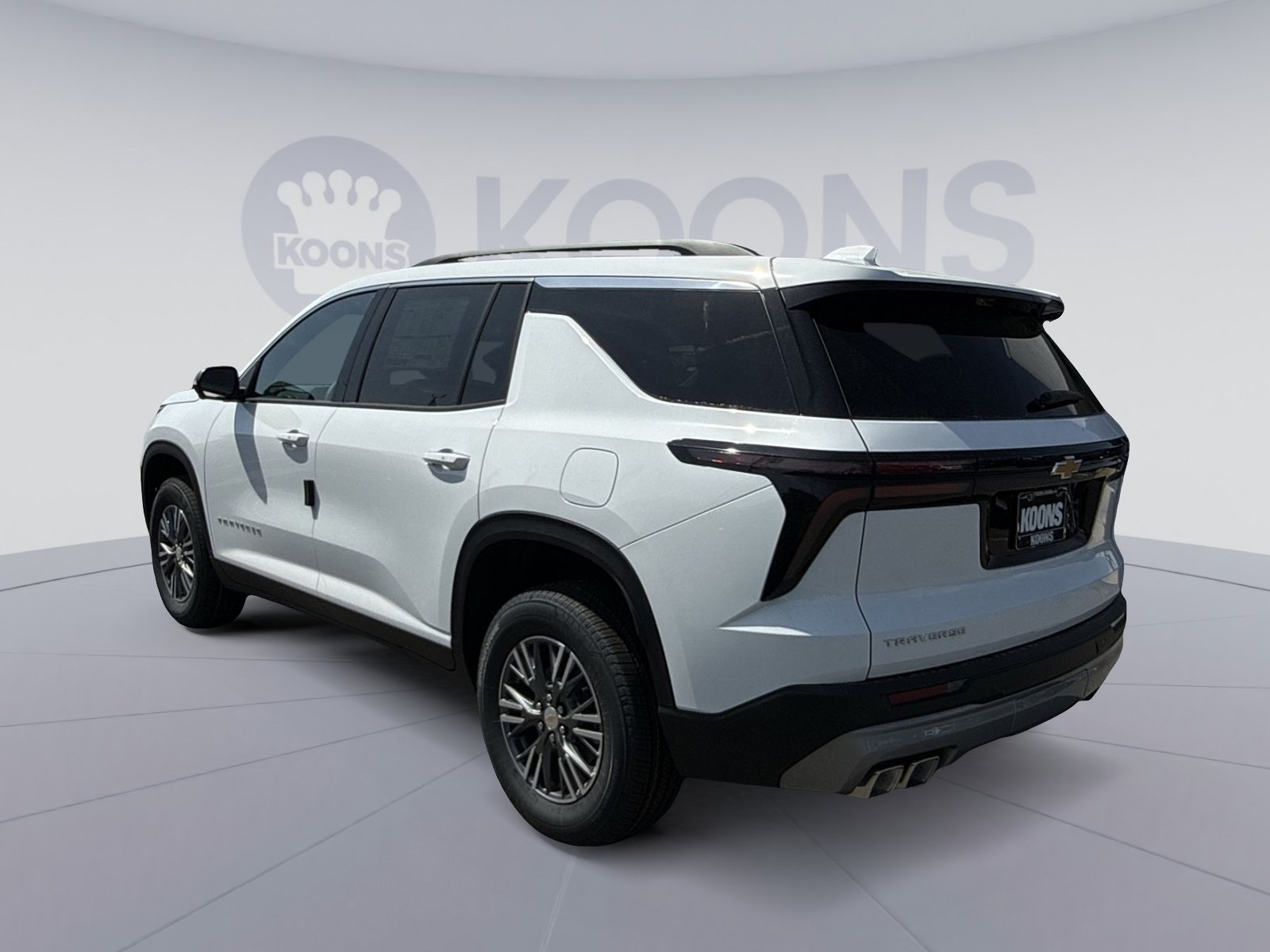 New 2026 Chevrolet Traverse LT w/ Driver Confidence Package FWD image 4