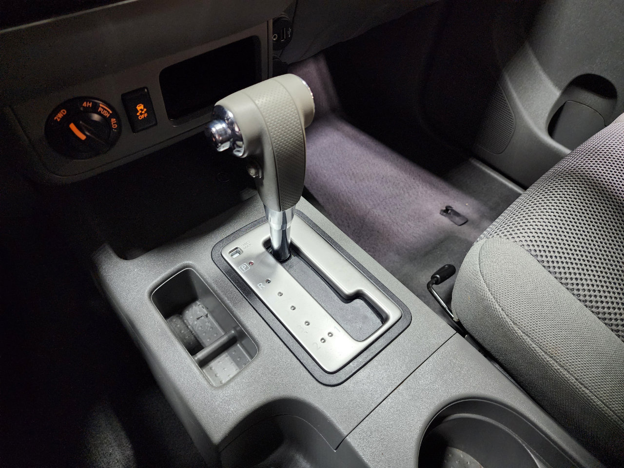 Used 2019 Nissan Frontier SV image 33