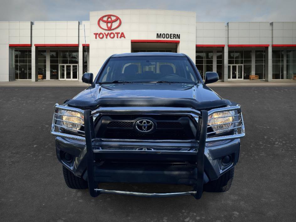 Used 2014 Toyota Tacoma PreRunner w/ SR5 Package RWD image 2