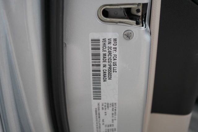 Used 2023 Chrysler Voyager LX FWD image 37