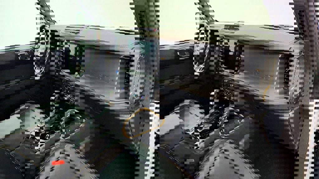 Used 2025 Ford Bronco Badlands image 24