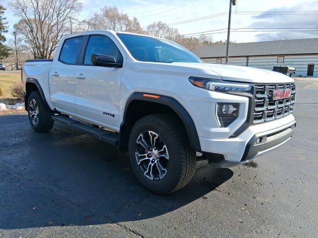 Used 2024 GMC Canyon AT4 w/ Canyon Safety Plus Package image 6