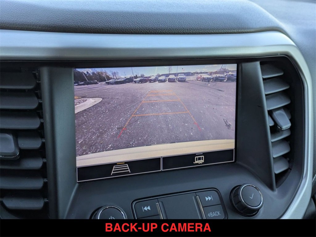 Used 2021 GMC Acadia SLE w/ Driver Convenience Package image 6