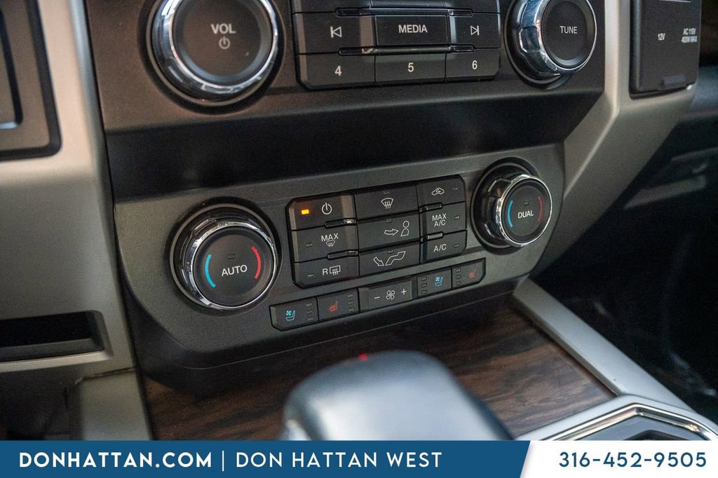 Used 2020 Ford F150 Lariat image 9