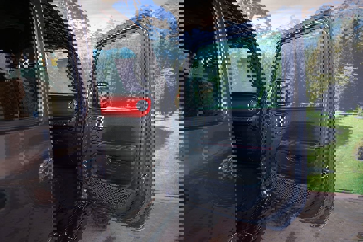 Used 2020 Jeep Wrangler Unlimited Rubicon image 33