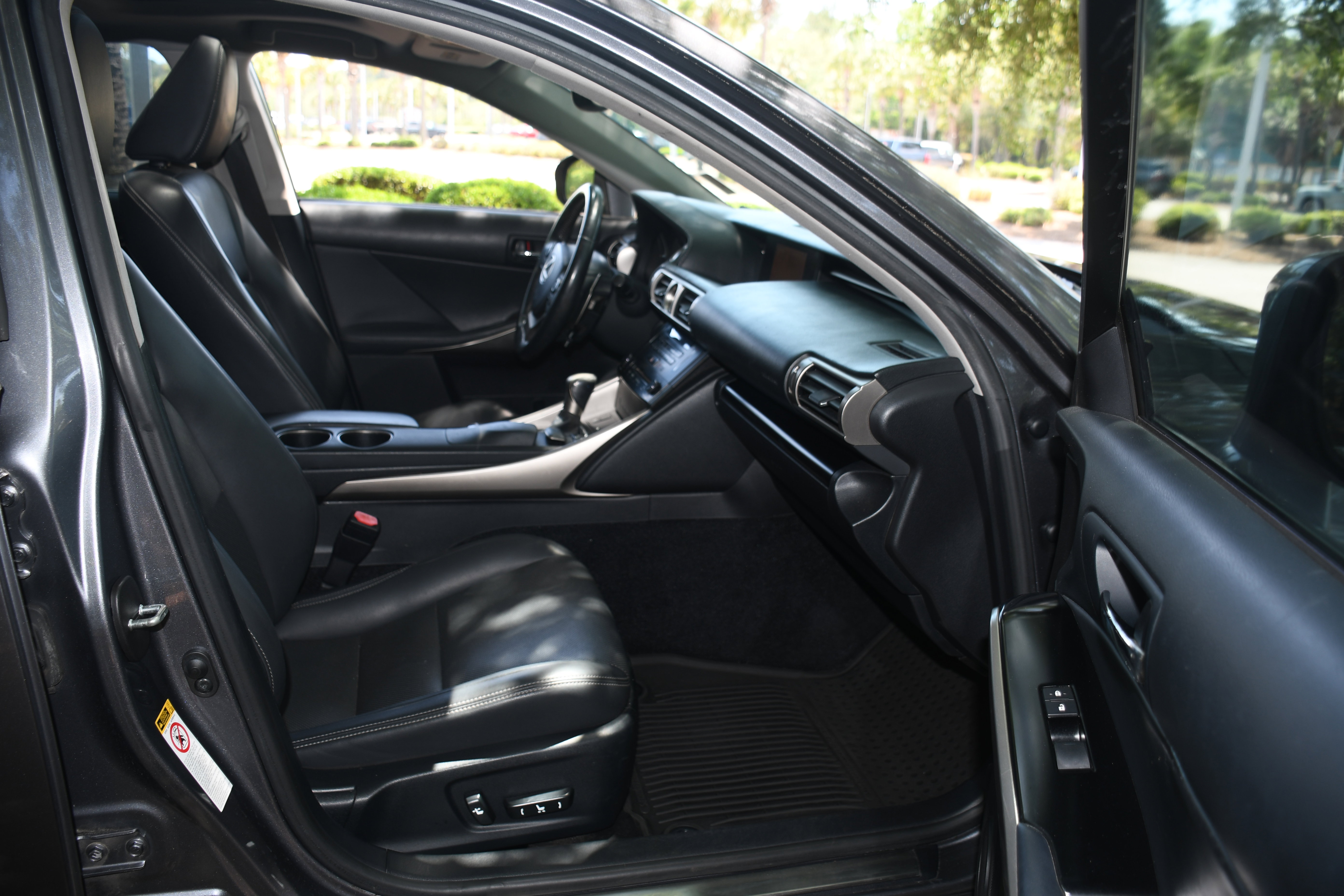 Used 2014 Lexus IS 350 w/ Navigation Package RWD image 21