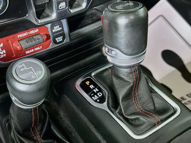 Used 2021 Jeep Wrangler Unlimited Rubicon AWD/4WD image 16