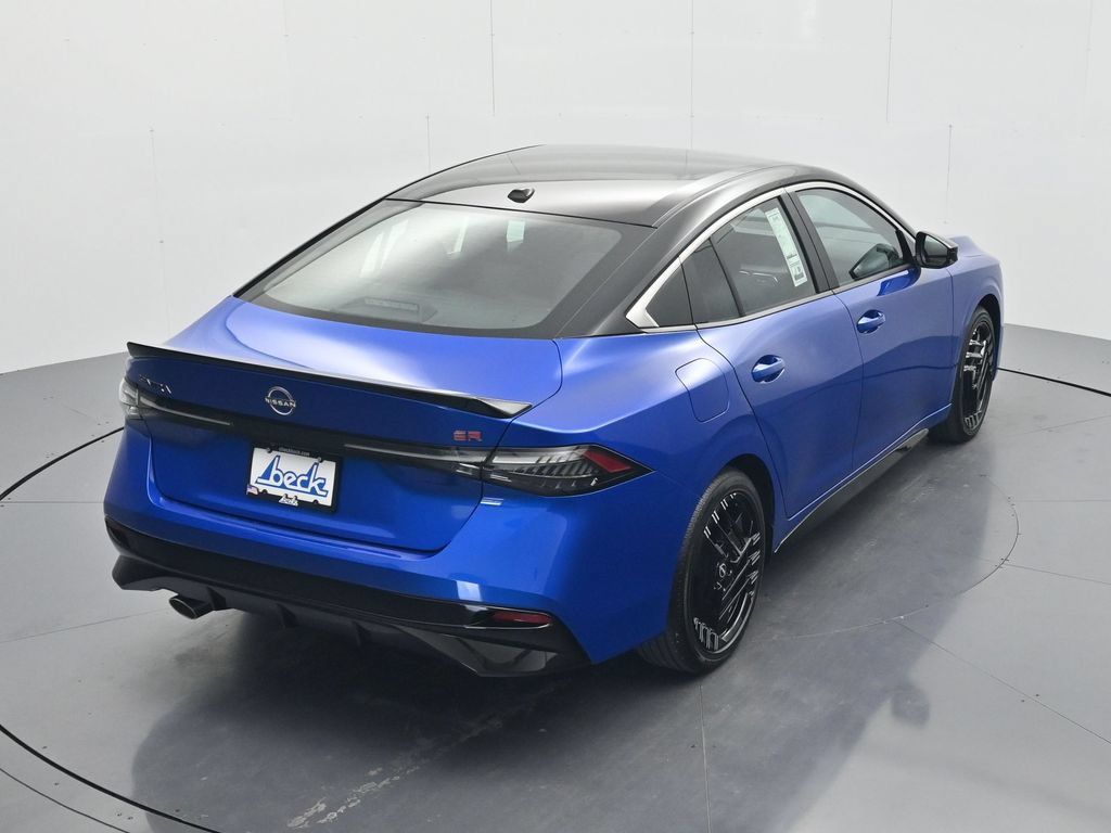 New 2026 Nissan Sentra SR w/ SR All Weather Package FWD image 32