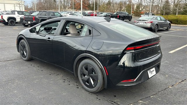 New 2026 Toyota Prius LE image 5