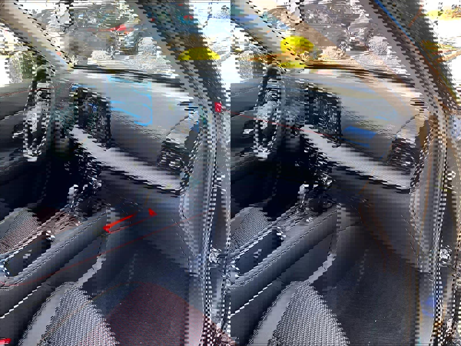 New 2026 Nissan Kicks SR w/ SR Premium Package image 10