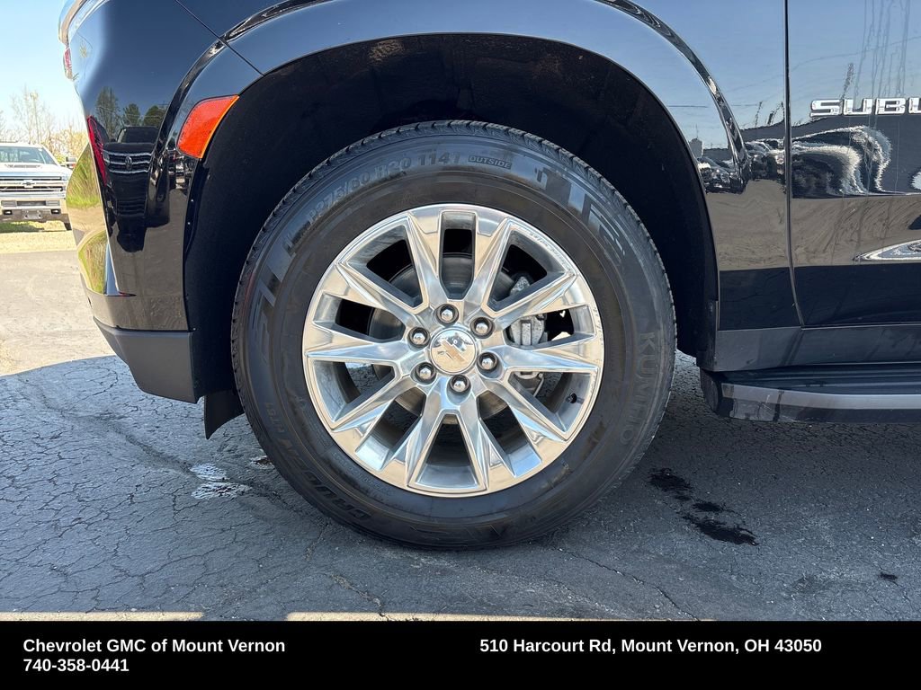Used 2023 Chevrolet Suburban Premier AWD/4WD image 30