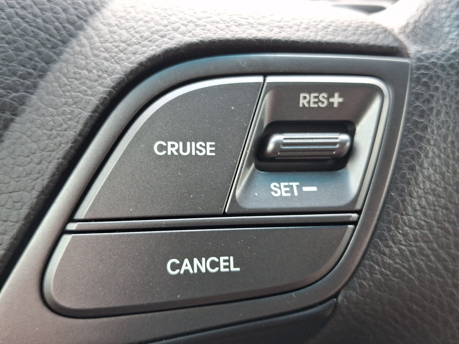 Used 2017 Hyundai Santa Fe Sport FWD image 21