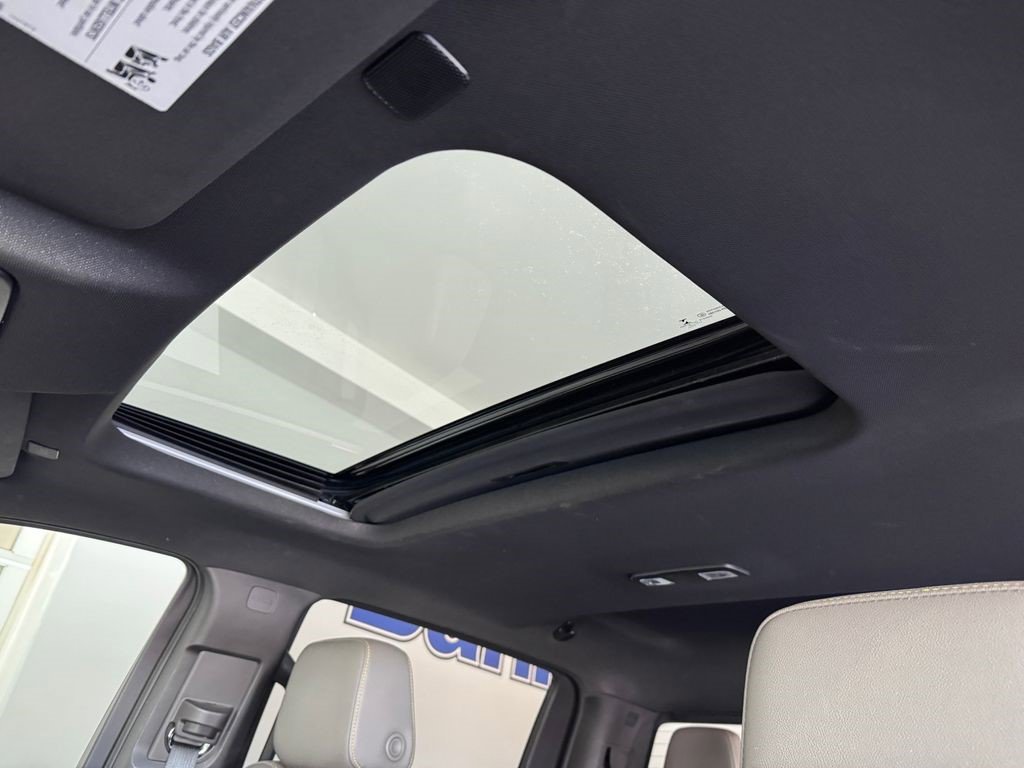 Certified 2022 Chevrolet Silverado 1500 ZR2 w/ Technology Package image 20