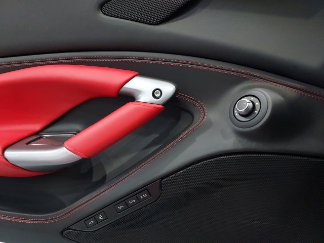 Used 2021 Ferrari F8 Tributo image 18