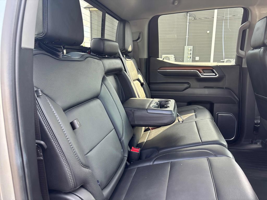 Used 2023 GMC Sierra 1500 Denali AWD/4WD image 30