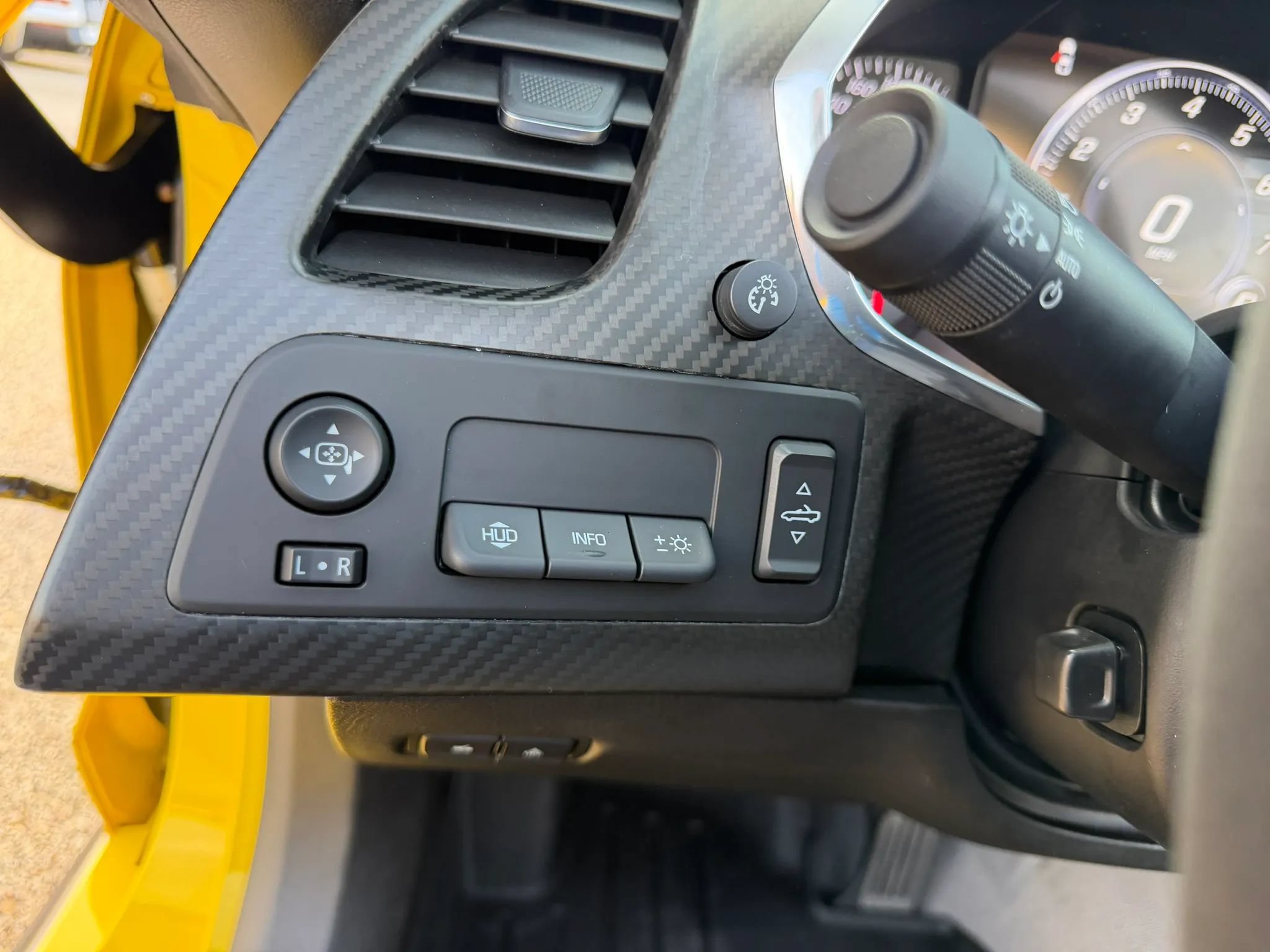 Used 2018 Chevrolet Corvette Grand Sport RWD image 35