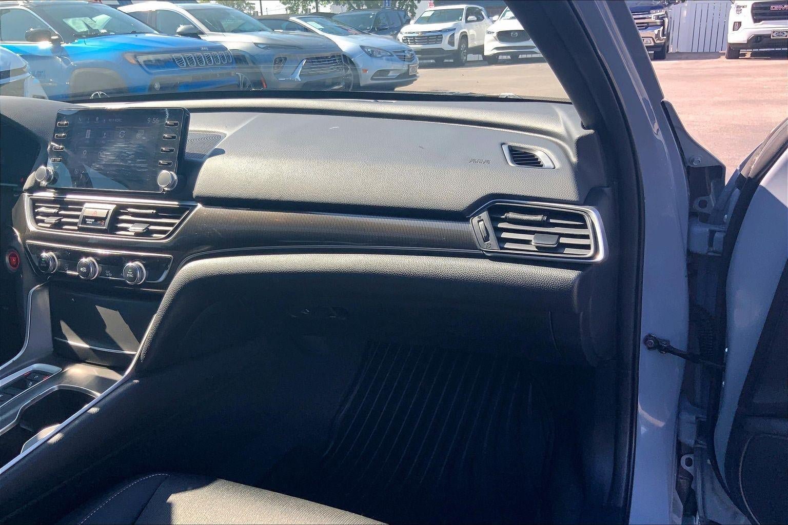 Used 2022 Honda Accord Sport image 15