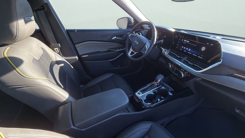 Used 2024 Chevrolet Trax ACTIV image 23