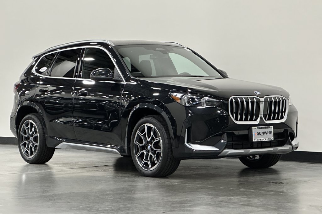 Used 2026 BMW X1 xDrive28i w/ Technology Package AWD/4WD image 2