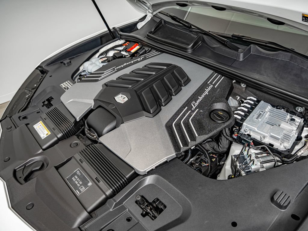 Used 2022 Lamborghini Urus AWD/4WD image 62