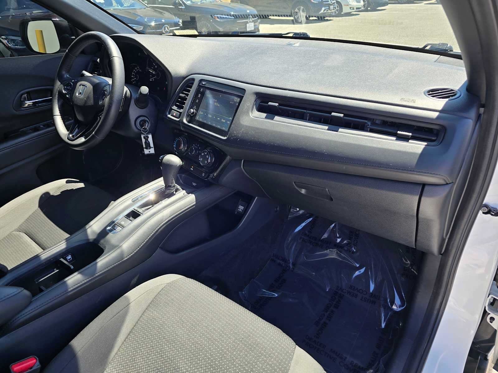 Used 2019 Honda HR-V Sport image 10