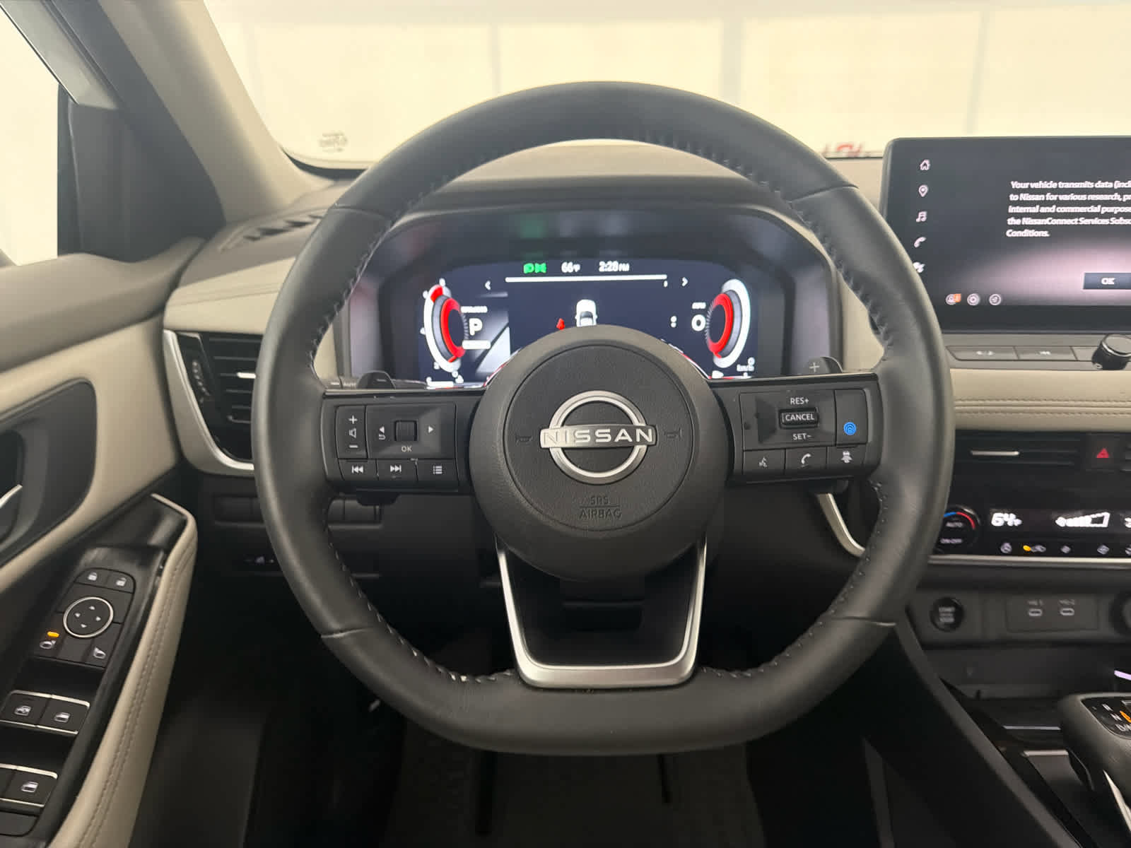 Used 2024 Nissan Rogue SL image 17