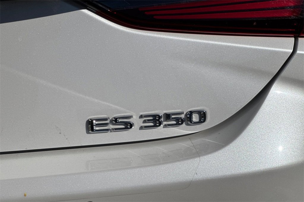 Used 2023 Lexus ES 350 w/ Premium Package image 31