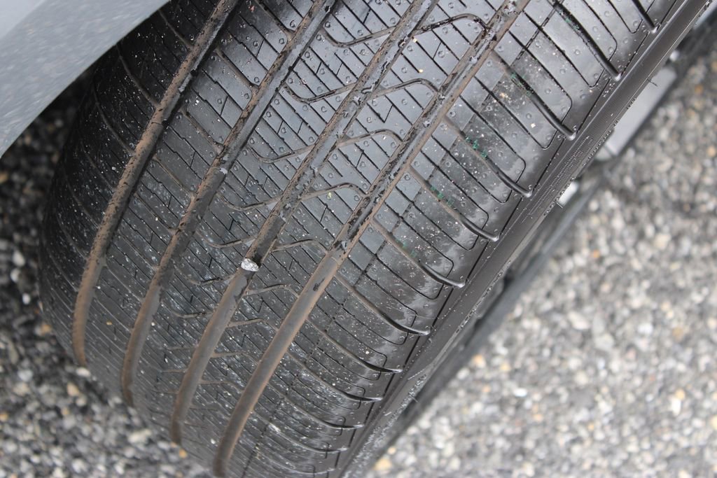 New 2025 BMW 330i xDrive Sedan w/ M Sport Package image 38